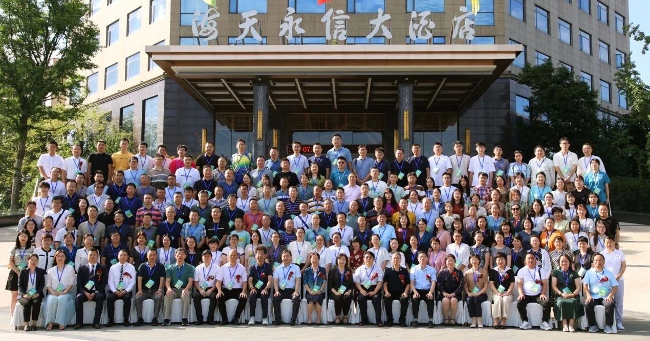 動(dòng)物微生態(tài)學(xué)會(huì)學(xué)術(shù)研討會(huì)圓滿落下帷幕！